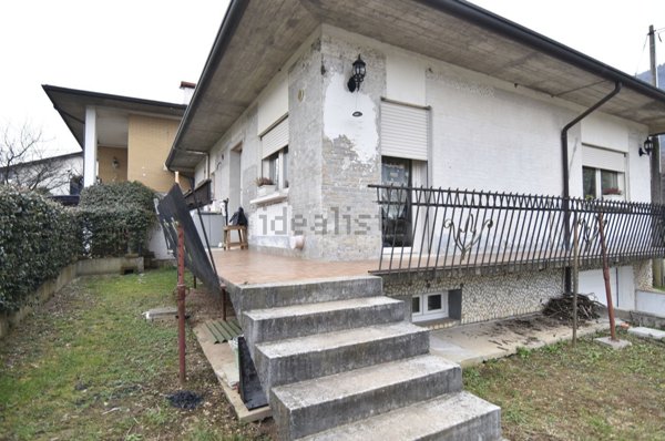 appartamento in vendita a Borso del Grappa in zona Semonzo