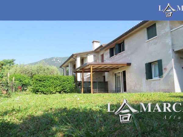 casa indipendente in vendita a Borso del Grappa