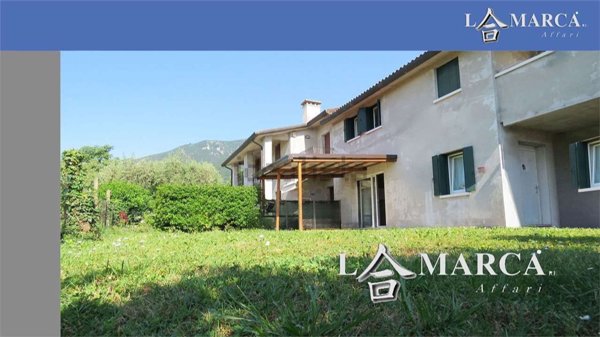 casa indipendente in vendita a Borso del Grappa