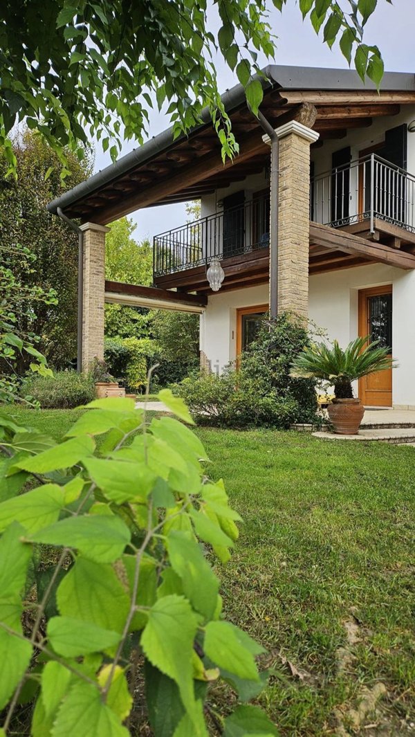 casa indipendente in vendita a Breda di Piave