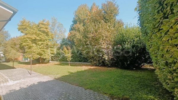 casa indipendente in vendita a Breda di Piave in zona Vacil