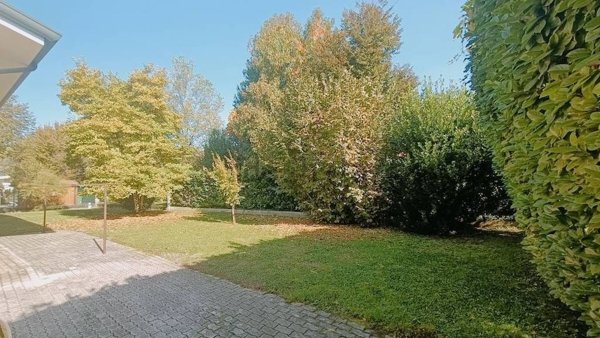 casa indipendente in vendita a Breda di Piave in zona Vacil