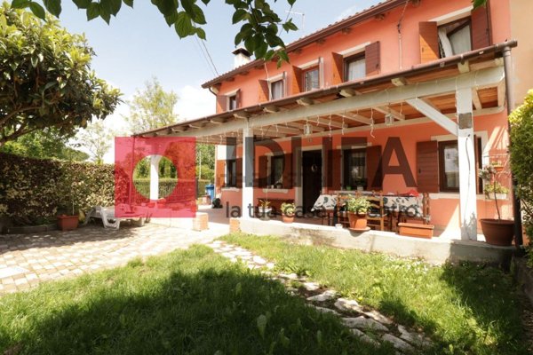 casa indipendente in vendita a Breda di Piave