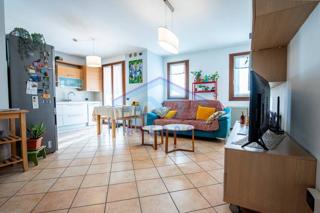 appartamento in vendita a Breda di Piave in zona Vacil