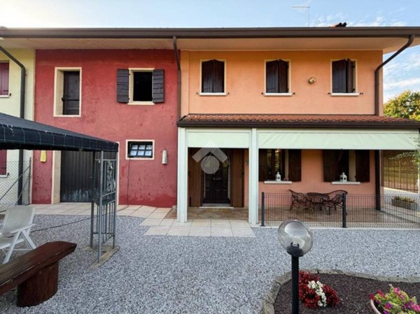 casa indipendente in vendita a Breda di Piave