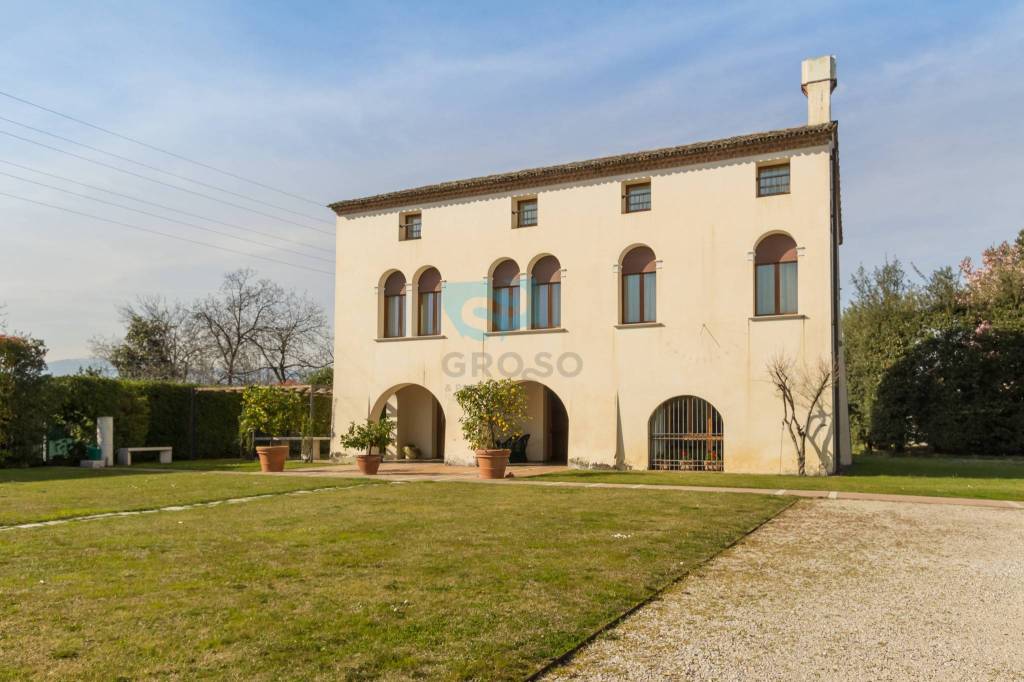 casa indipendente in vendita a Caerano di San Marco
