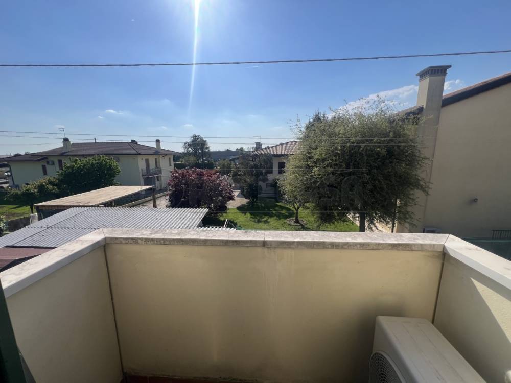 appartamento in vendita a Caerano di San Marco