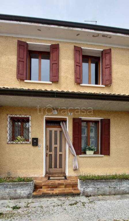 casa indipendente in vendita a Caerano di San Marco