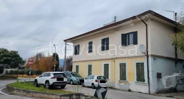 appartamento in vendita a Caerano di San Marco