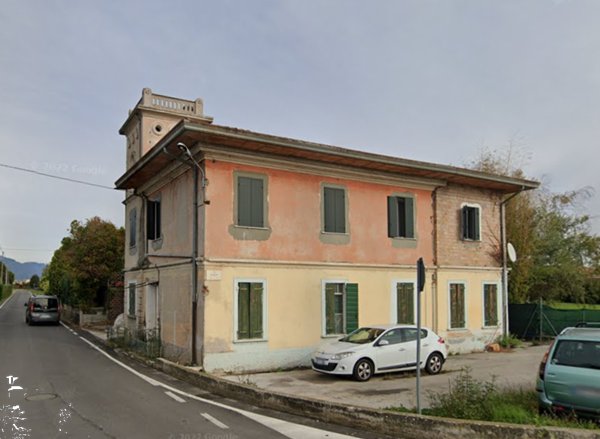 appartamento in vendita a Caerano di San Marco