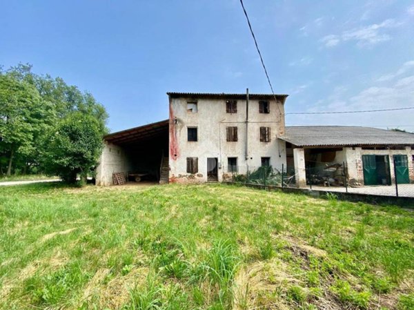 appartamento in vendita a Caerano di San Marco