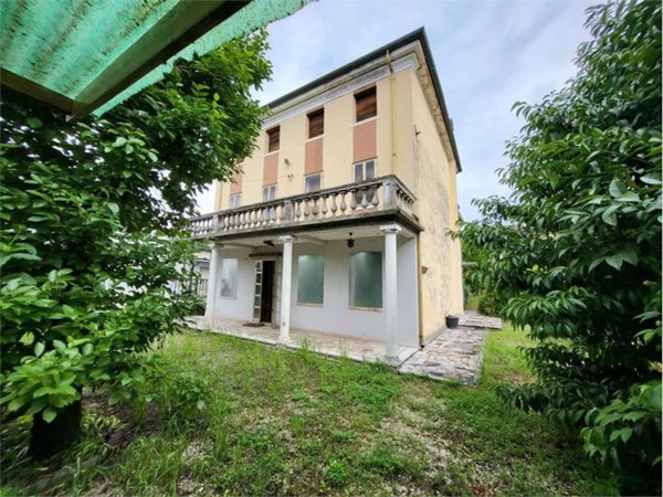 casa indipendente in vendita a Caerano di San Marco