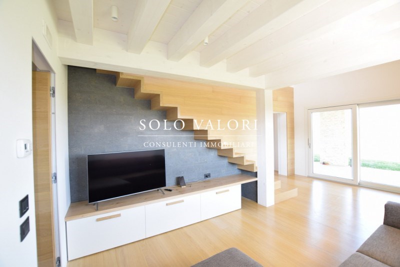 casa indipendente in vendita a Caerano di San Marco