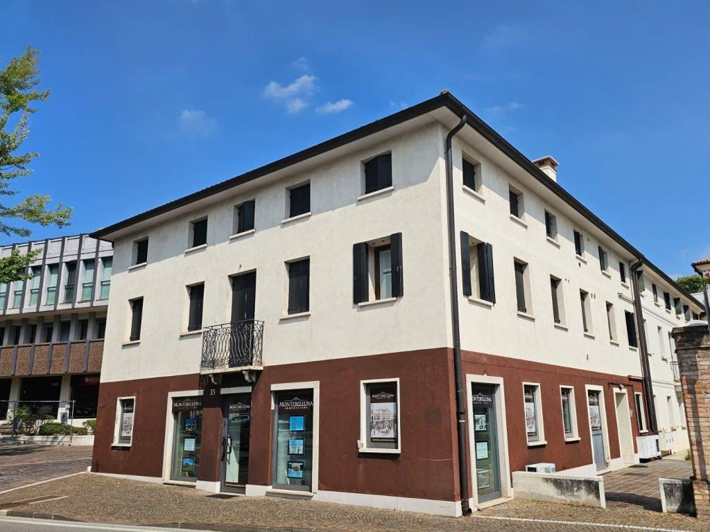 casa indipendente in vendita a Caerano di San Marco