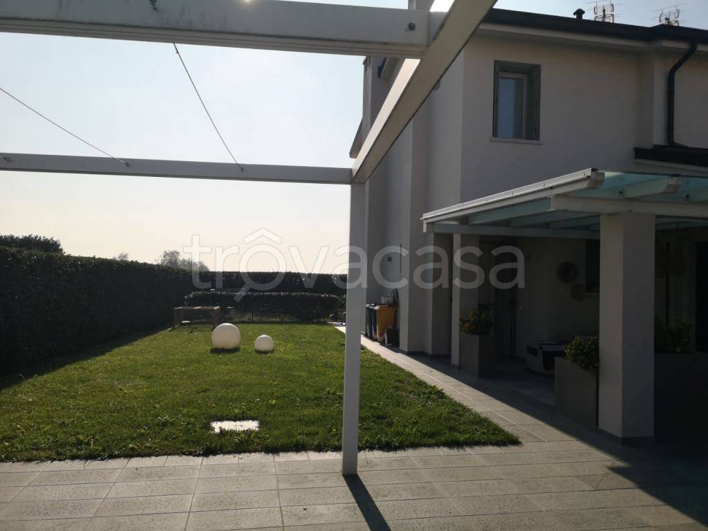 casa indipendente in vendita a Caerano di San Marco