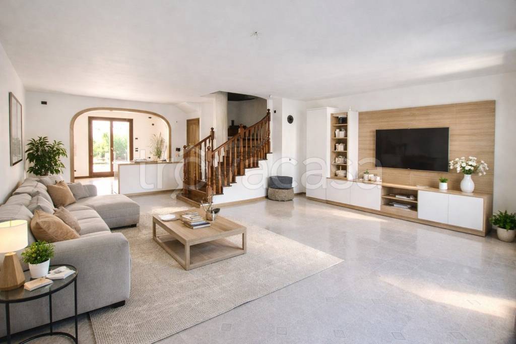 casa indipendente in vendita a Caerano di San Marco