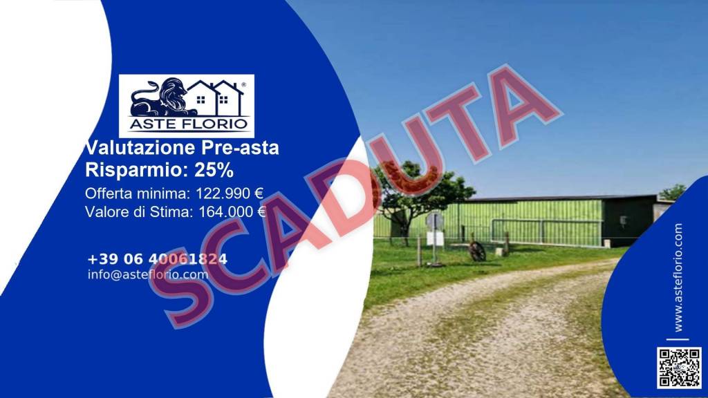 locale commerciale in vendita a Caerano di San Marco