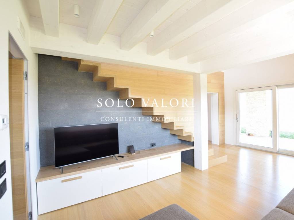 casa indipendente in vendita a Caerano di San Marco