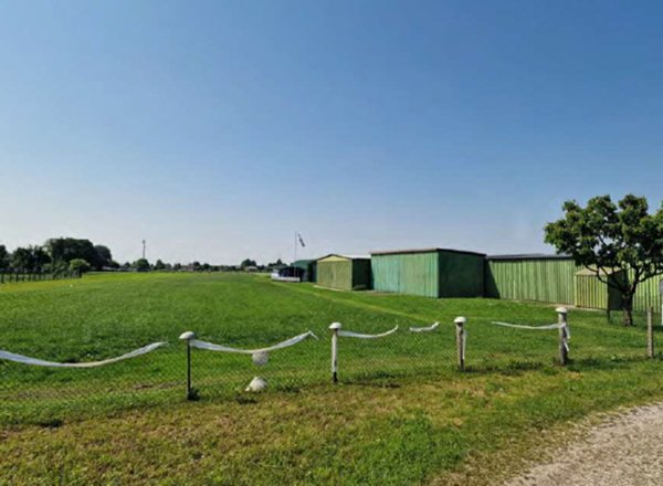 locale di sgombero in vendita a Caerano di San Marco