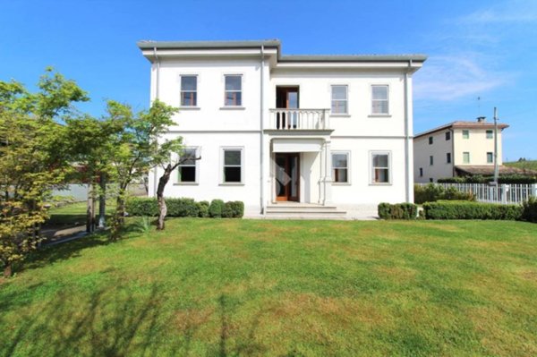 casa indipendente in vendita a Caerano di San Marco