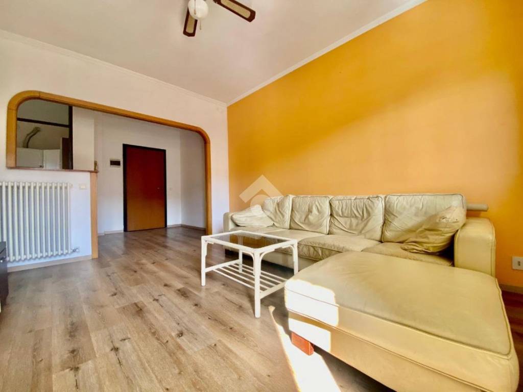 appartamento in vendita a Caerano di San Marco