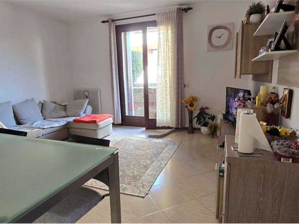 appartamento in vendita a Caerano di San Marco