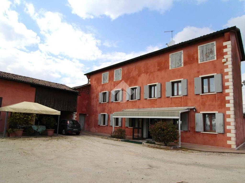 casa indipendente in vendita a Caerano di San Marco