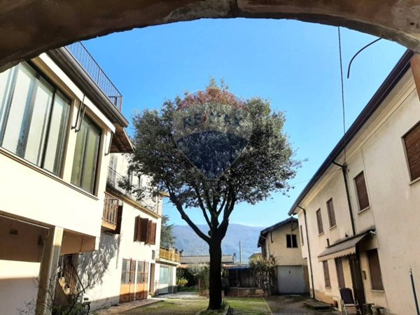 casa semindipendente in vendita a Cappella Maggiore