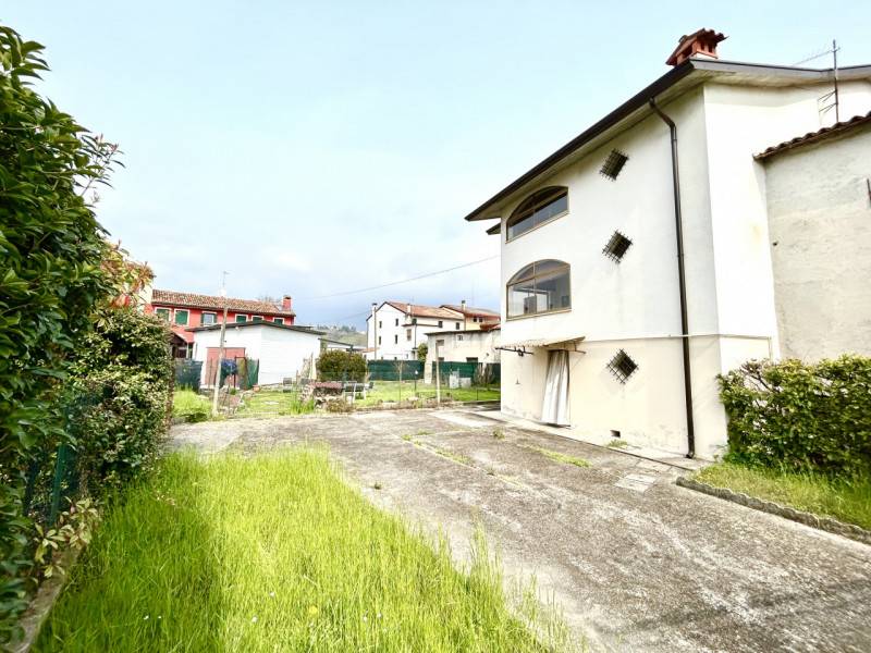 casa indipendente in vendita a Cappella Maggiore