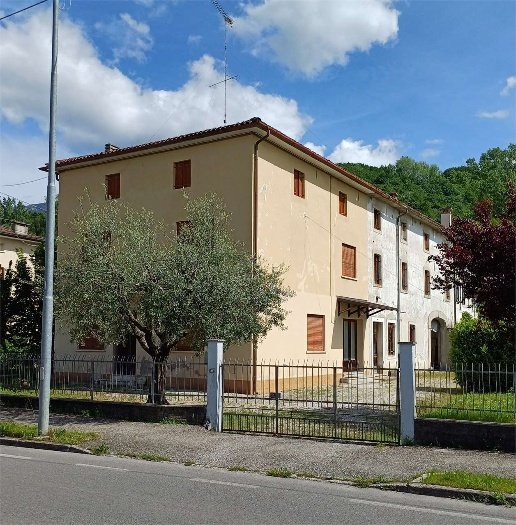casa indipendente in vendita a Cappella Maggiore