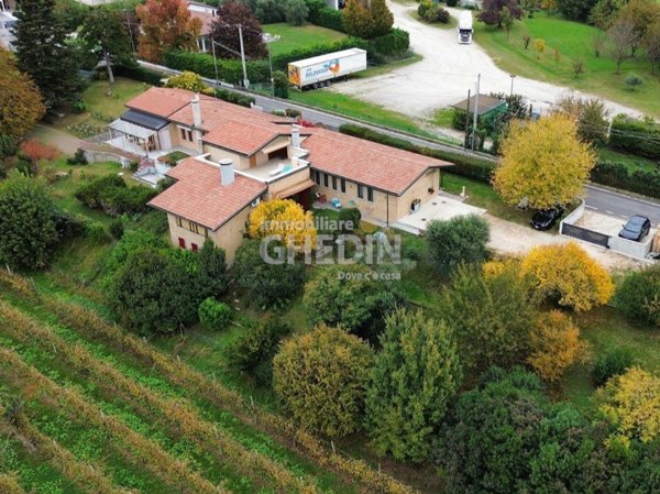 casa indipendente in vendita a Cappella Maggiore