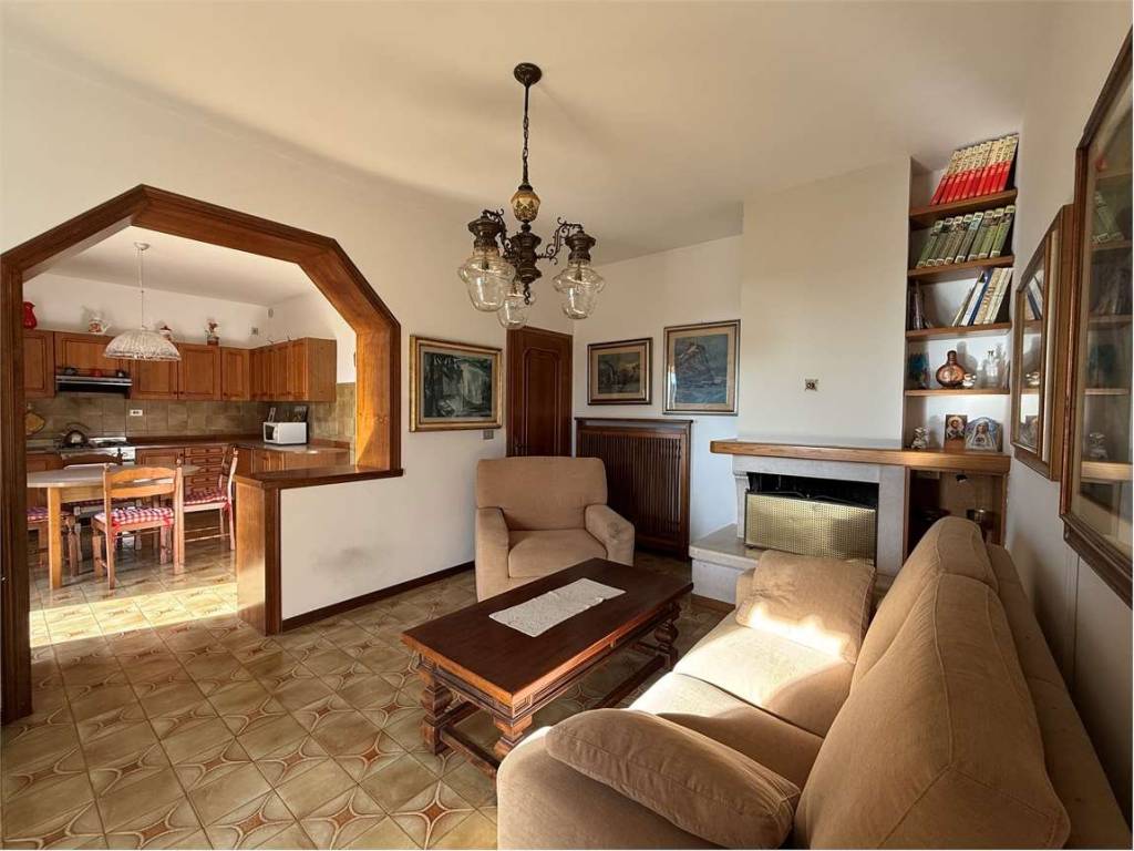 casa indipendente in vendita a Cappella Maggiore