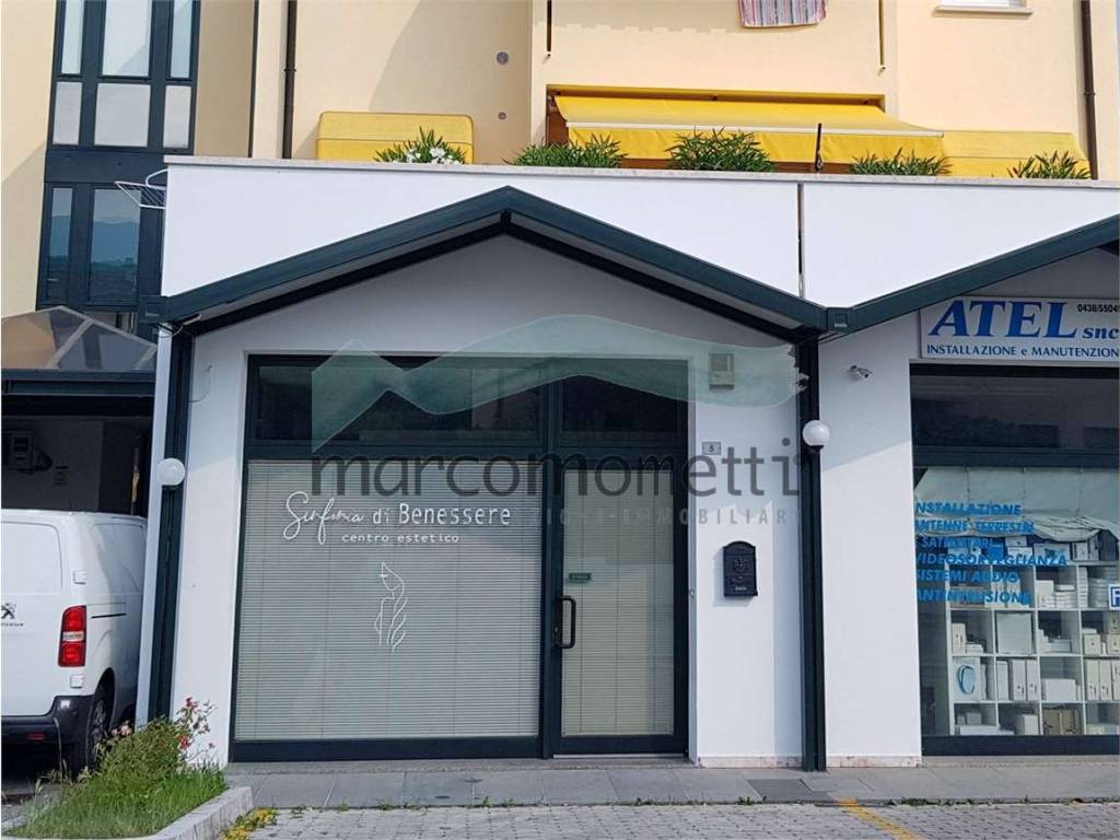 negozio in vendita a Cappella Maggiore