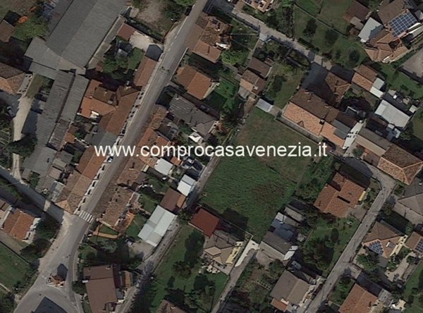 terreno edificabile in vendita a Carbonera in zona Vascon