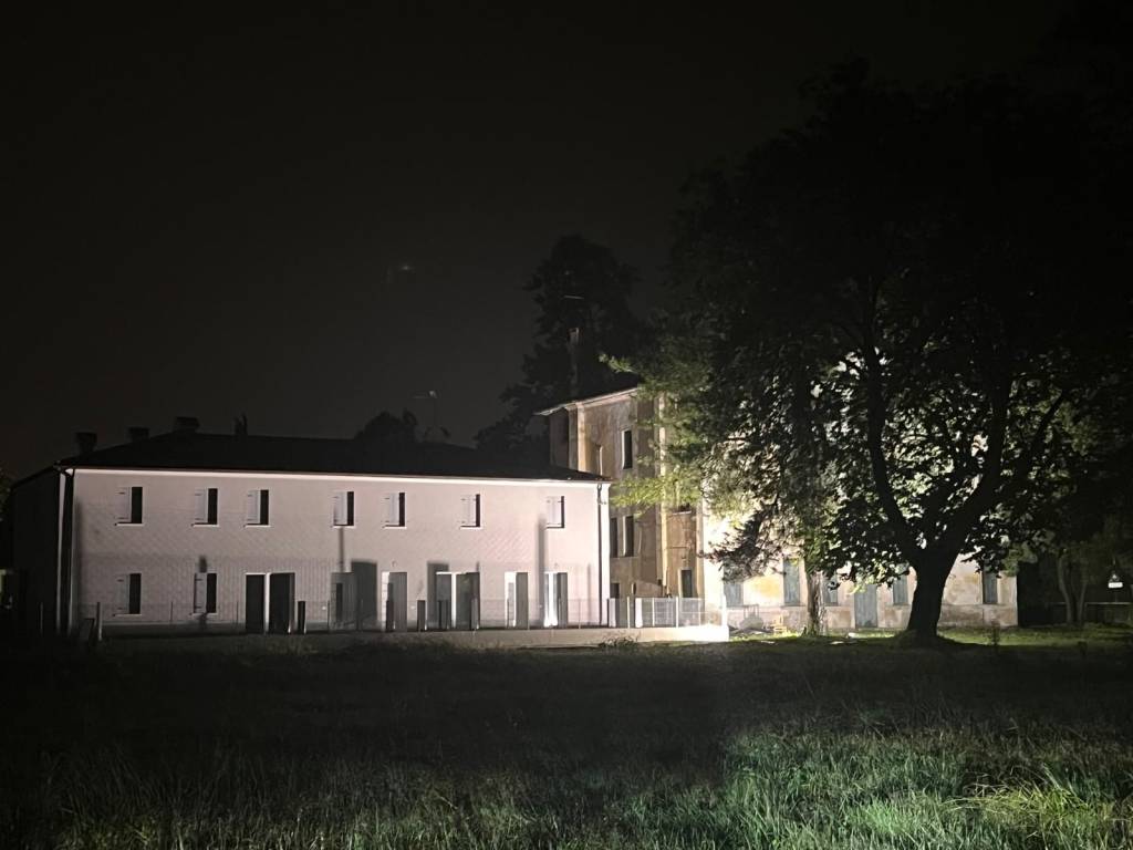 casa indipendente in vendita a Carbonera in zona Vascon