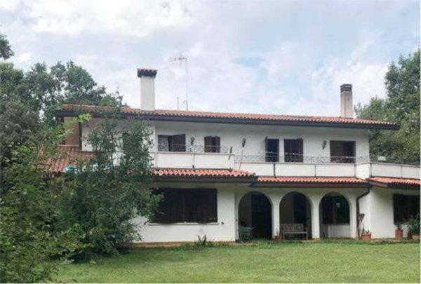 casa indipendente in vendita a Carbonera