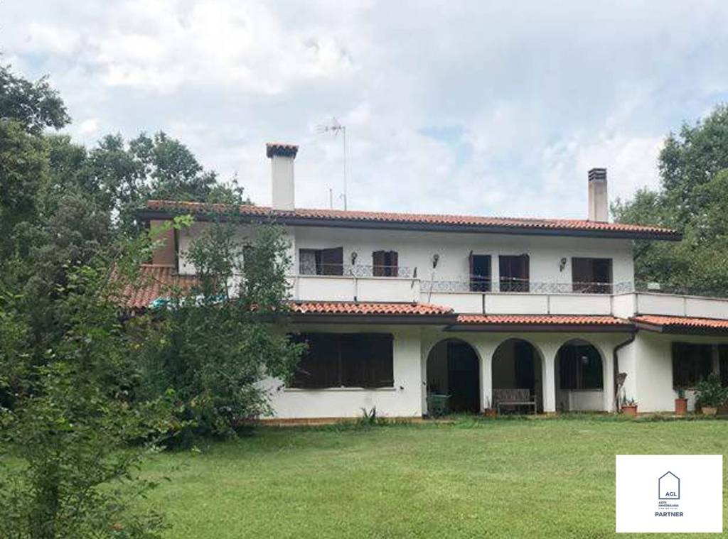 casa indipendente in vendita a Carbonera