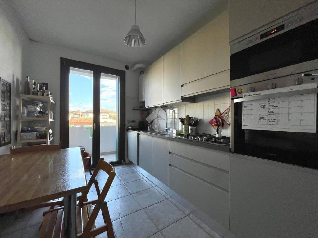 appartamento in vendita a Carbonera in zona Biban