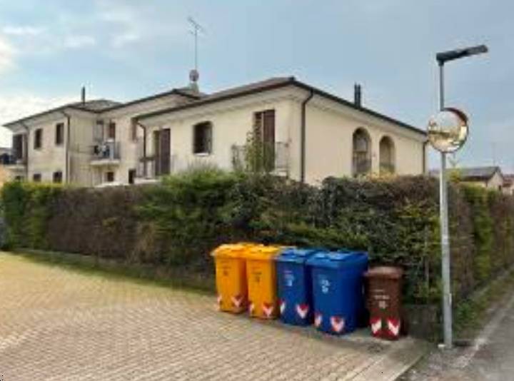 appartamento in vendita a Carbonera in zona Pezzan