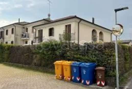 appartamento in vendita a Carbonera in zona Pezzan