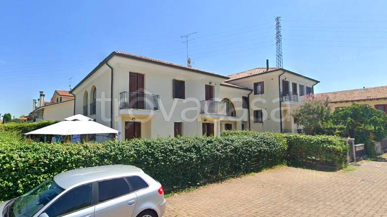 appartamento in vendita a Carbonera in zona Pezzan