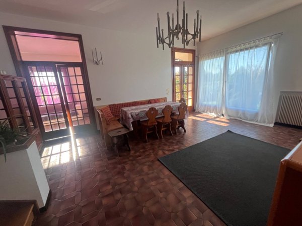 casa indipendente in vendita a Carbonera in zona Pezzan