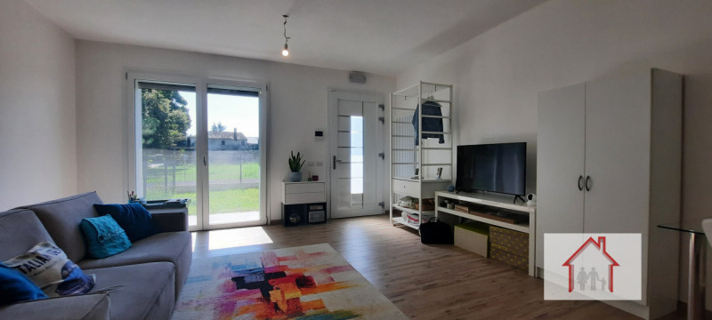 casa indipendente in vendita a Carbonera in zona Vascon