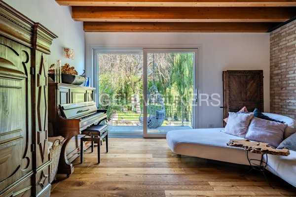 casa indipendente in vendita a Carbonera