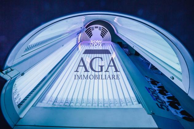 negozio in vendita a Carbonera