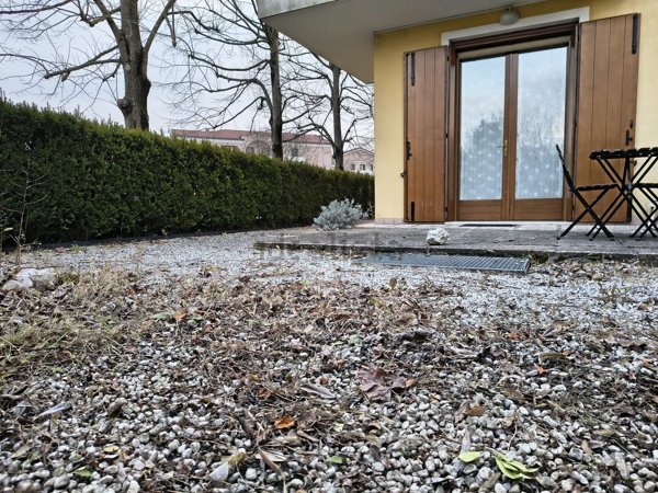 appartamento in vendita a Carbonera in zona Biban