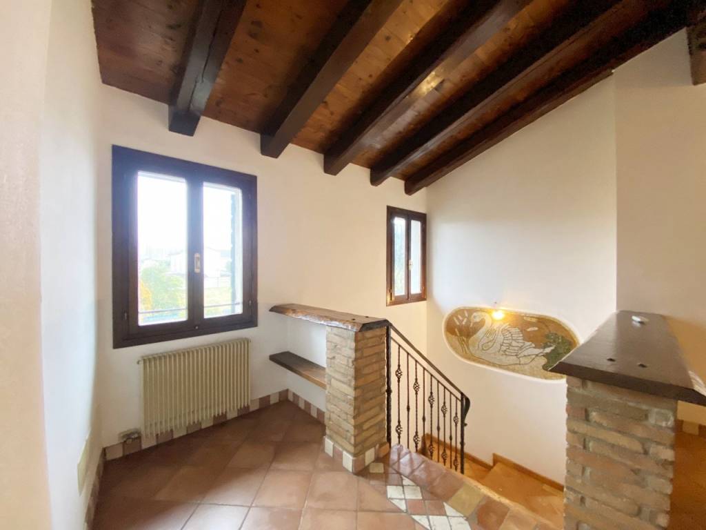 casa semindipendente in vendita a Carbonera in zona Vascon