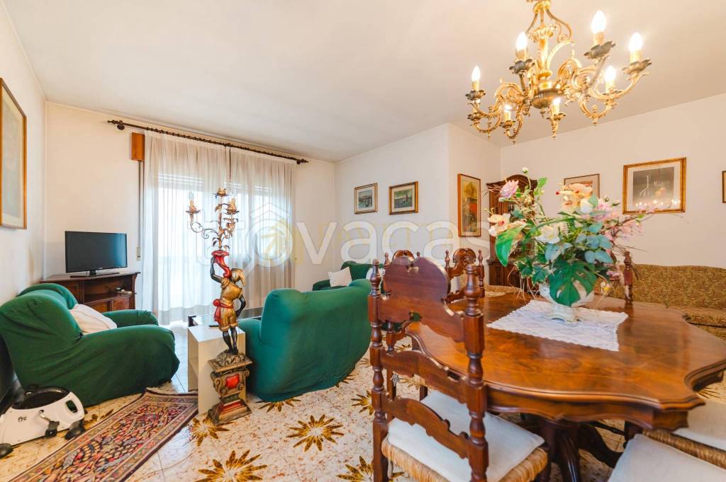 appartamento in vendita a Carbonera in zona Biban