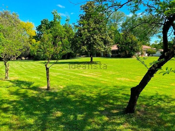 casa indipendente in vendita a Carbonera