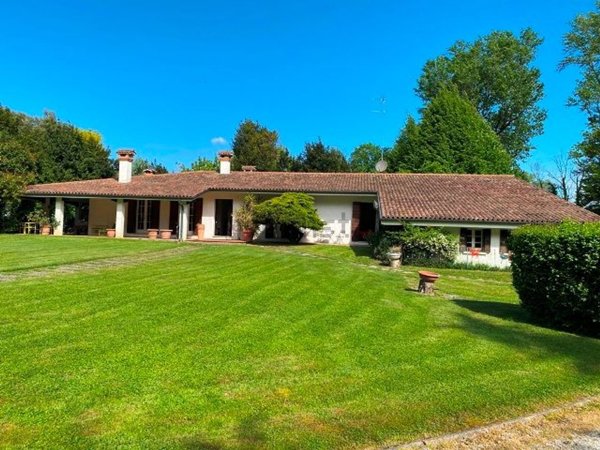 casa indipendente in vendita a Carbonera